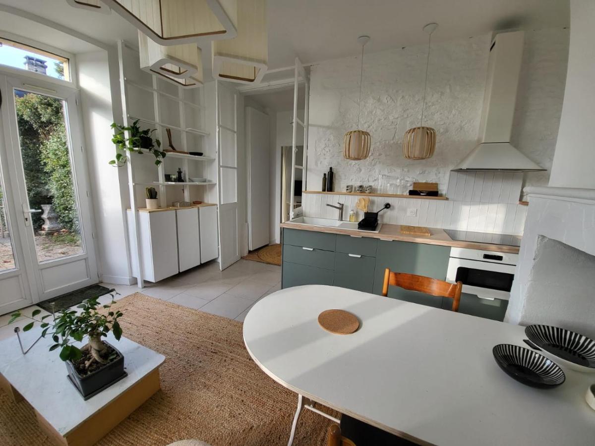 Appartement La Verrerie, Terrasse Et Jardinet Cognac Esterno foto